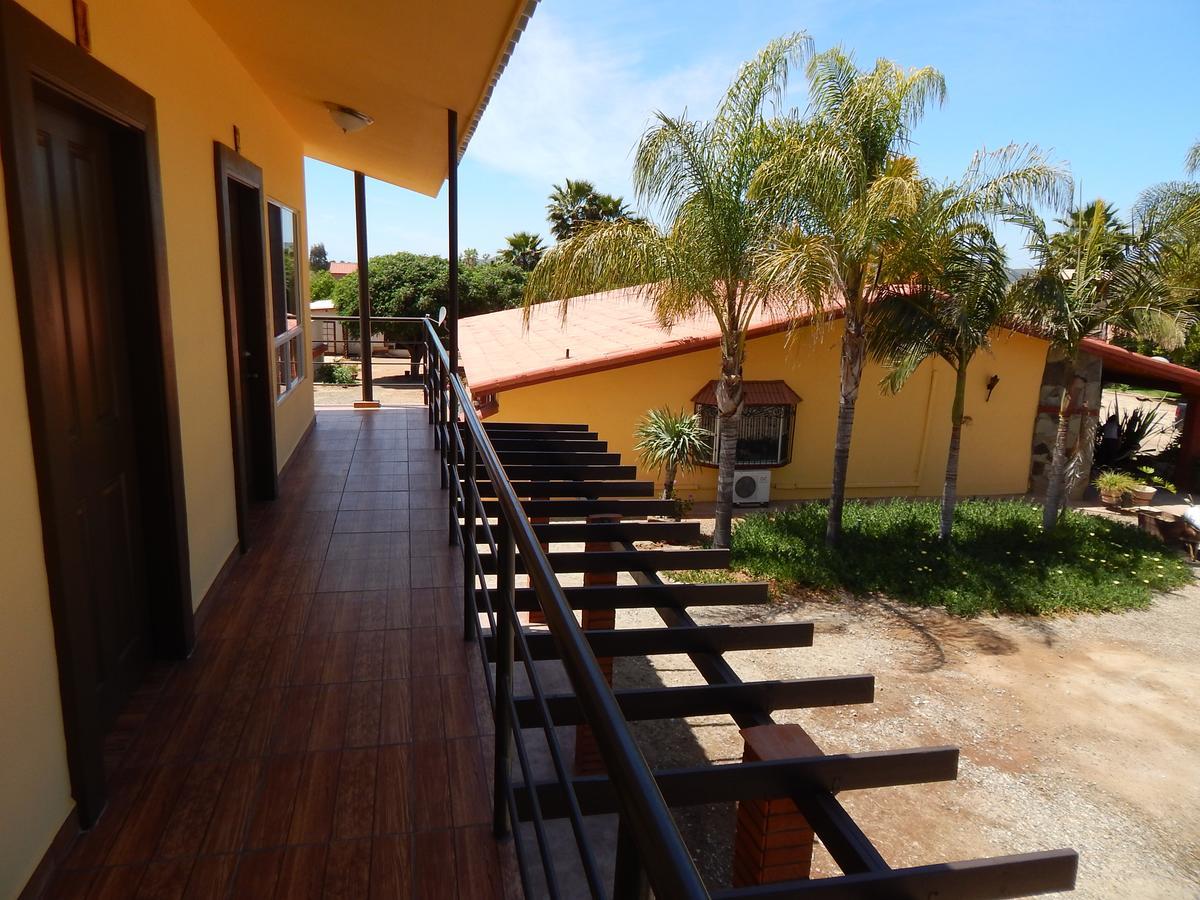 Rancho El Campanario En La Ruta Del Vino Hostel บาเย เด กัวลาลูเป ภายนอก รูปภาพ