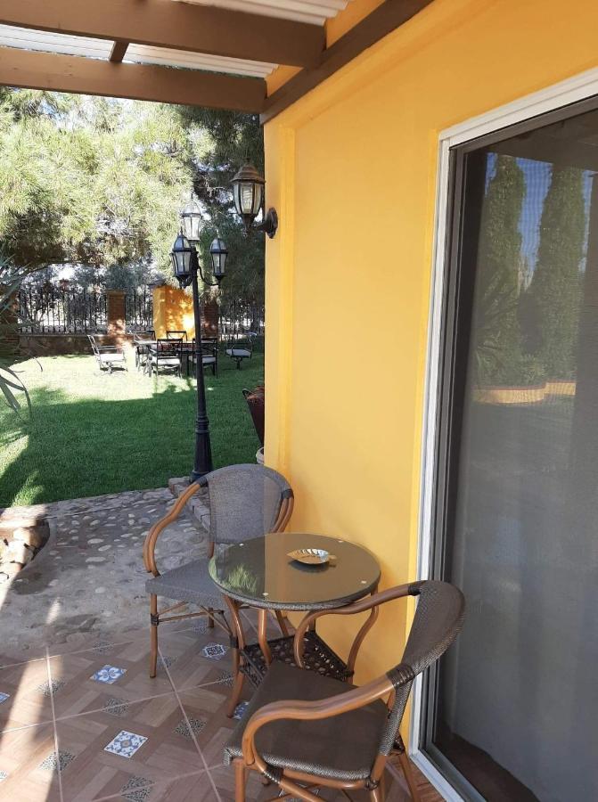Rancho El Campanario En La Ruta Del Vino Hostel บาเย เด กัวลาลูเป ภายนอก รูปภาพ