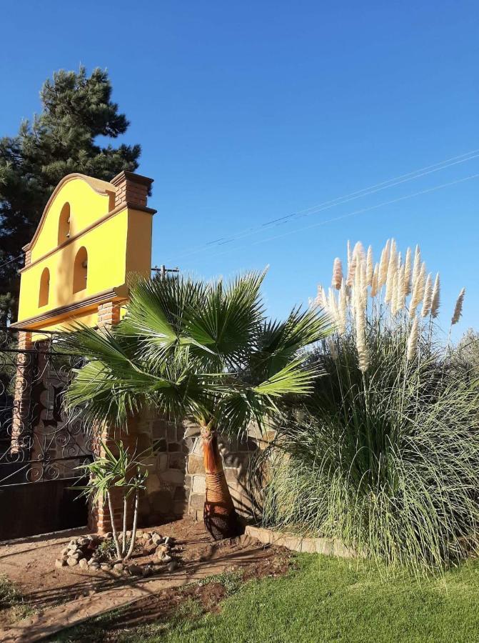 Rancho El Campanario En La Ruta Del Vino Hostel บาเย เด กัวลาลูเป ภายนอก รูปภาพ