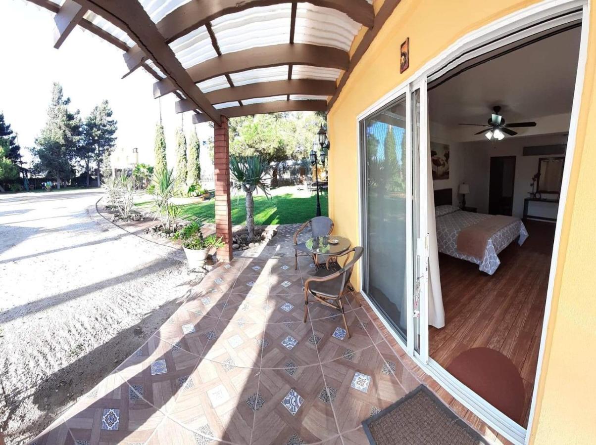 Rancho El Campanario En La Ruta Del Vino Hostel บาเย เด กัวลาลูเป ภายนอก รูปภาพ